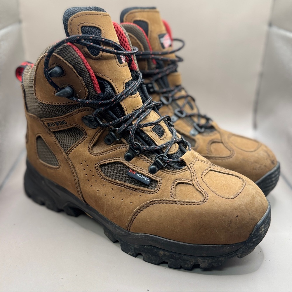 Red Wing Brown Safety Toe Waterproof Hiking work Boots Size 9.5 Wide (E2)